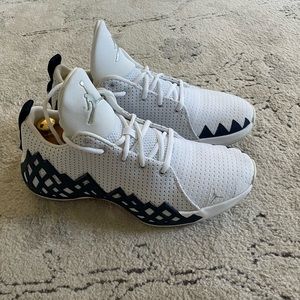 Jordan Jumpman Diamond Low Luka